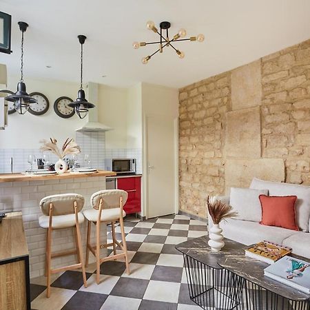 Apartment Center Of Paris By Studio Prestige Екстериор снимка