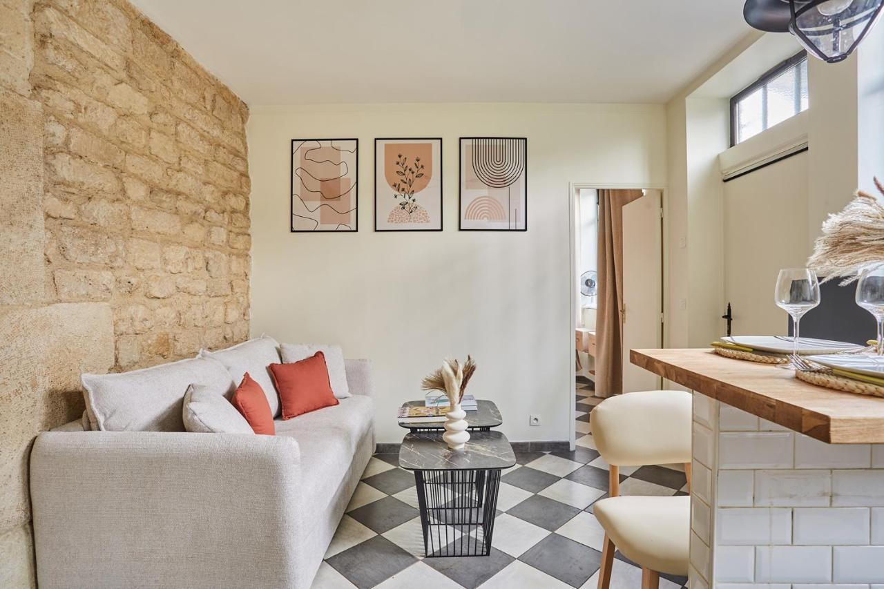 Apartment Center Of Paris By Studio Prestige Екстериор снимка
