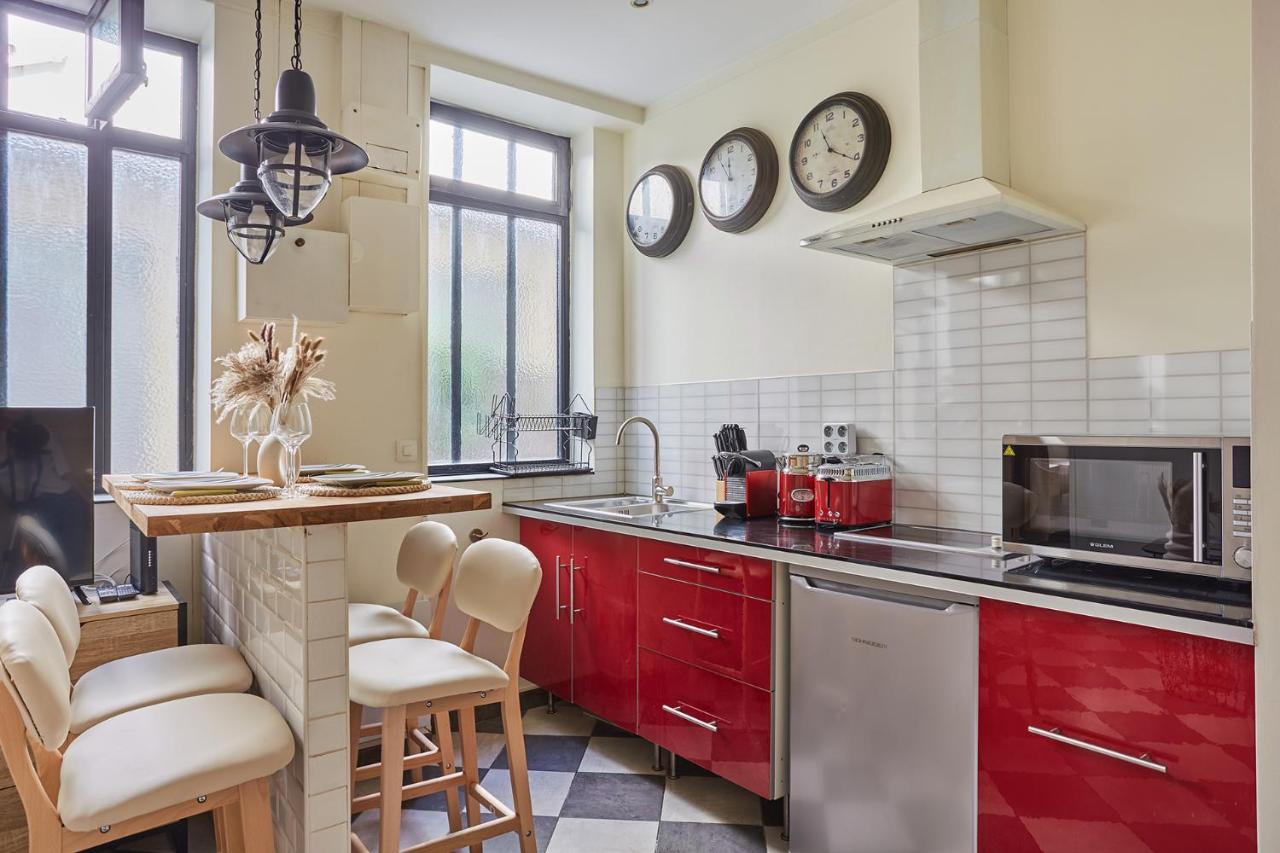 Apartment Center Of Paris By Studio Prestige Екстериор снимка